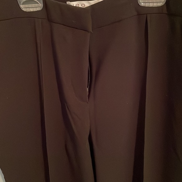⬇️Price Drop⬇️ Cleo relaxed fit black trouser/pants NWT size 8 - Picture 5 of 6